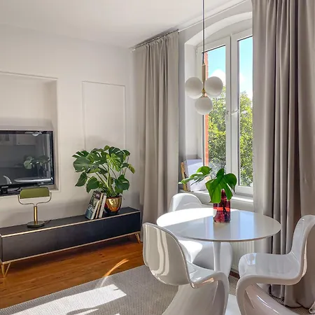 Lägenhet Weranda - Urokliwy 100m Od Monte Cassino - Bezplatny Parking Sopot